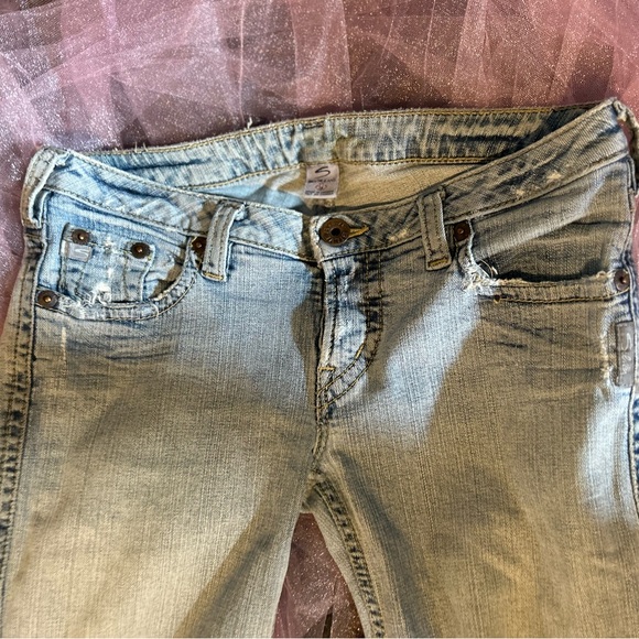 2000s/Y2K style low rise Silver distressed jeans!! ∞༺♡ super cute ♡༻✧ - Picture 4 of 6